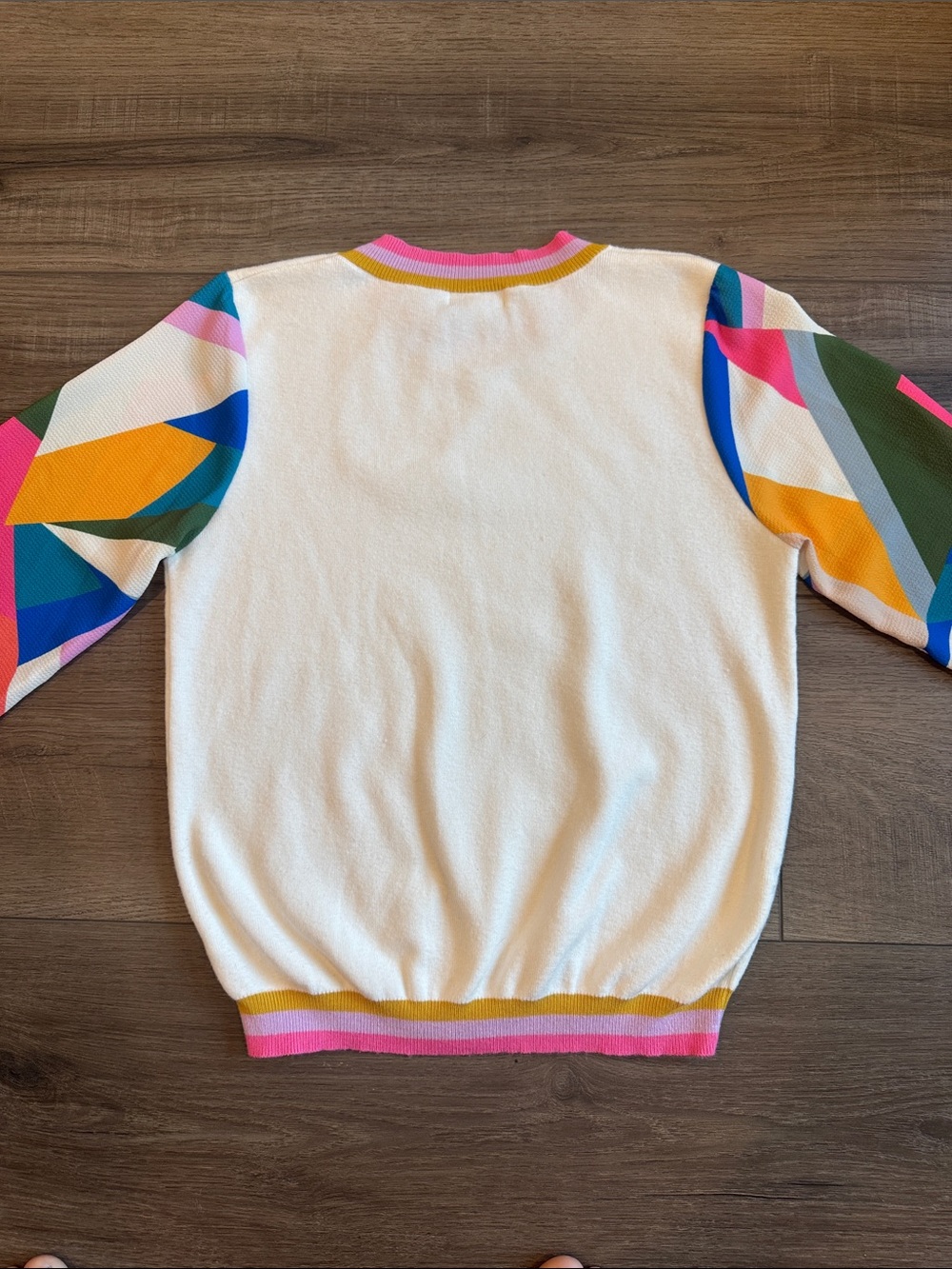 Fate Cream Crewneck Sweater with Multicolor Geometric Sleeves - Picture 7 of 7